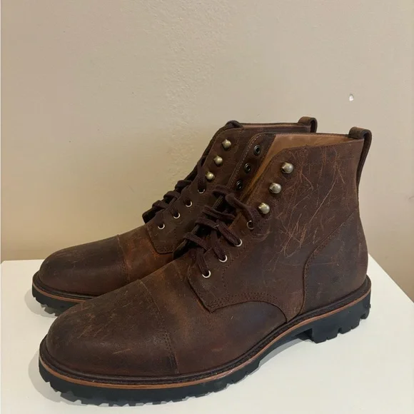 JCREW English Waxed Cap Toe Kenton Boots Vibram Soles
